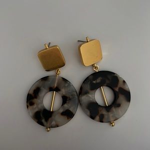 Tortoise and Gold Earrings - Brand New